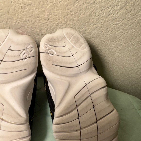 Nike Free RN Toddler Sneakers size 6 - Picture 14 of 16